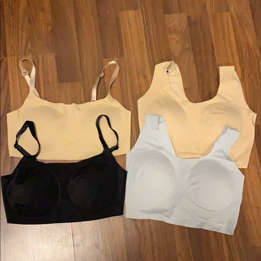 4 Calvin Klein bralettes Medium